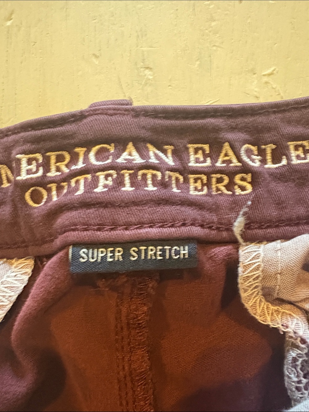 American Eagle Outfitters Burgundy Women's Shorts - Picture 3 of 5